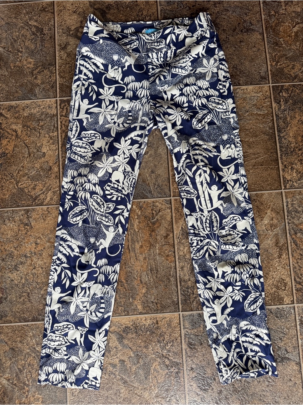 J. McLaughlin Tropical Monkey Print Pants in Navy and White- Women’s Size 10